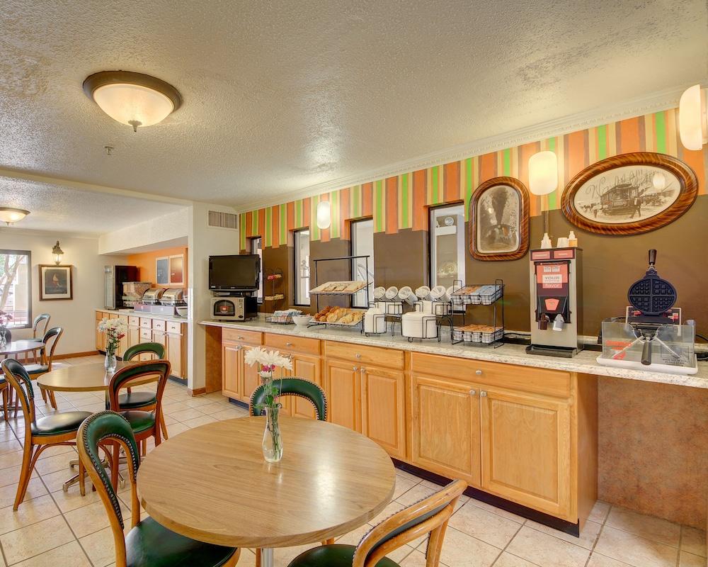 Western Inn And Suites Enid エクステリア 写真