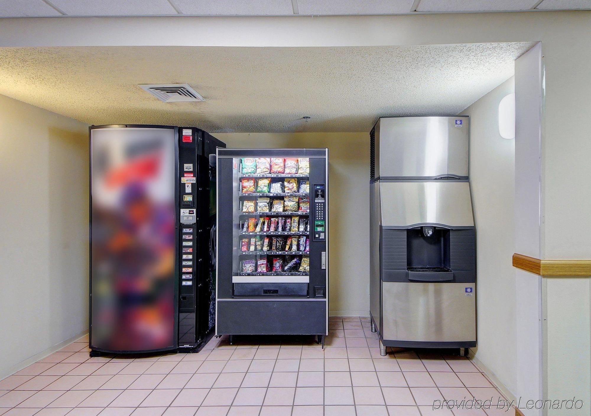 Western Inn And Suites Enid エクステリア 写真