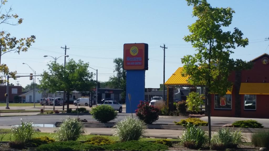 Western Inn And Suites Enid エクステリア 写真